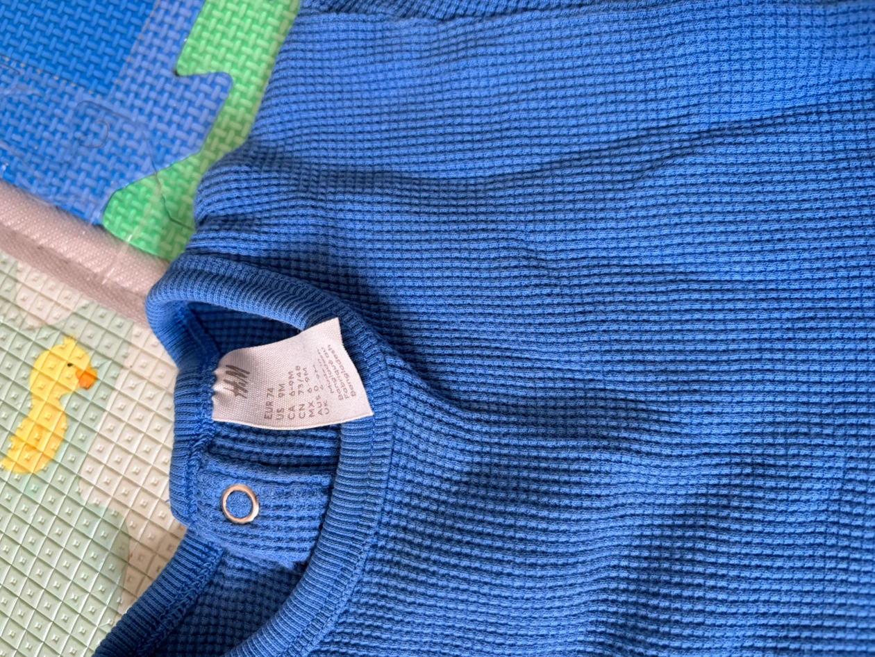 Baby clothing bundle, 9-12 months - photo 3