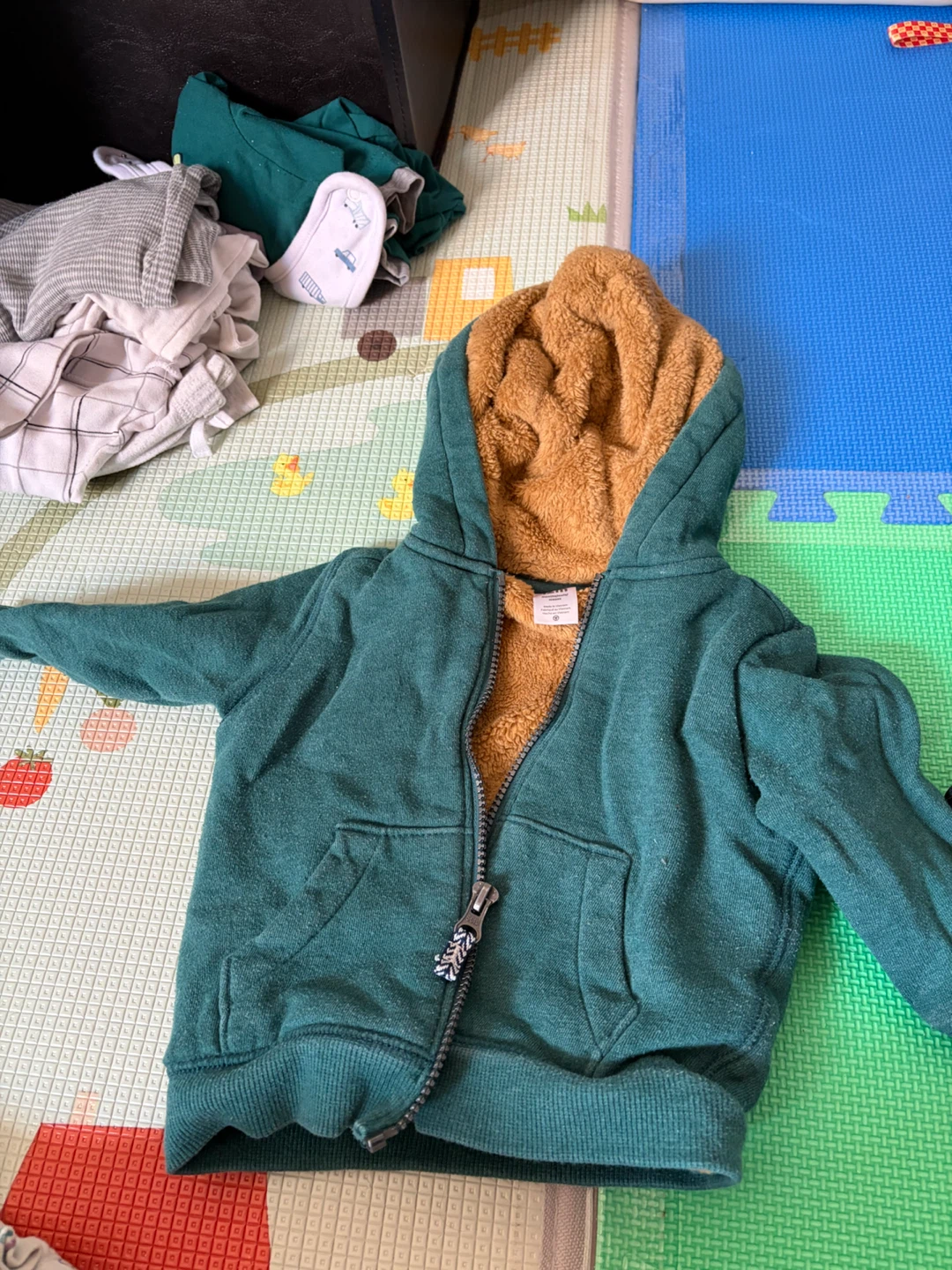 Baby clothing bundle, 9-12 months - photo 5