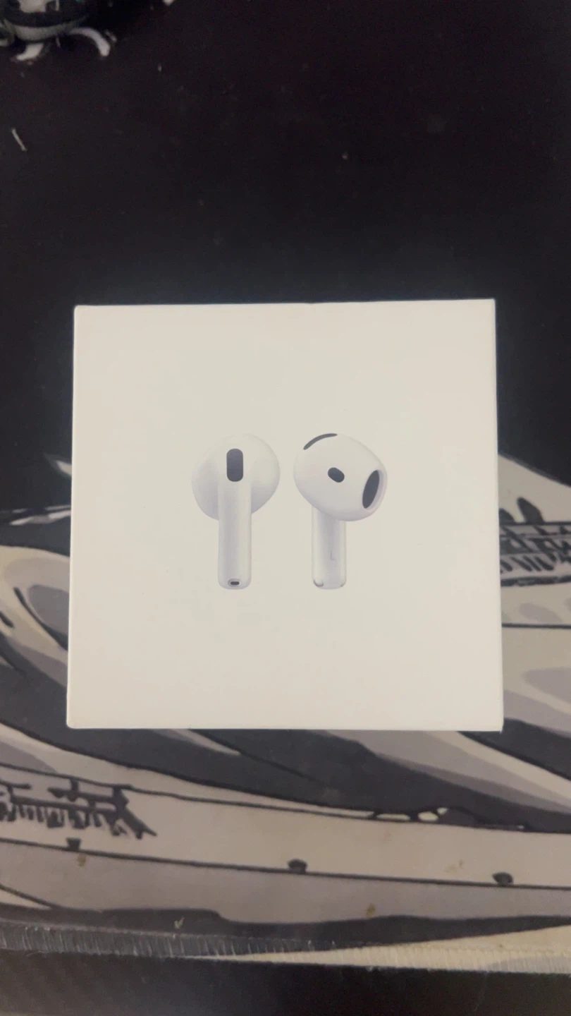 Apple AirPods 4