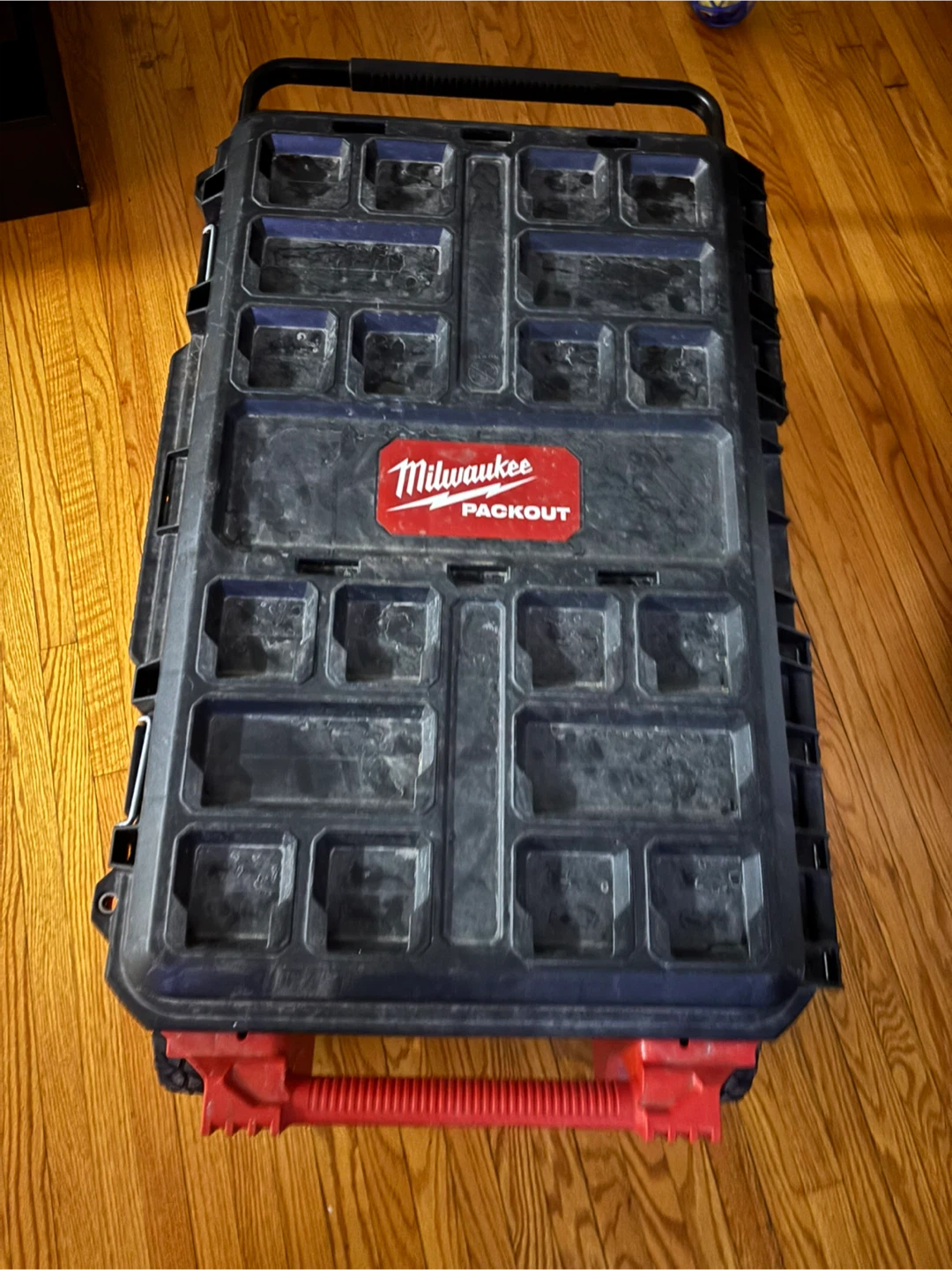 Milwaukee 48-22-8428 PACKOUT Rolling Tool Chest