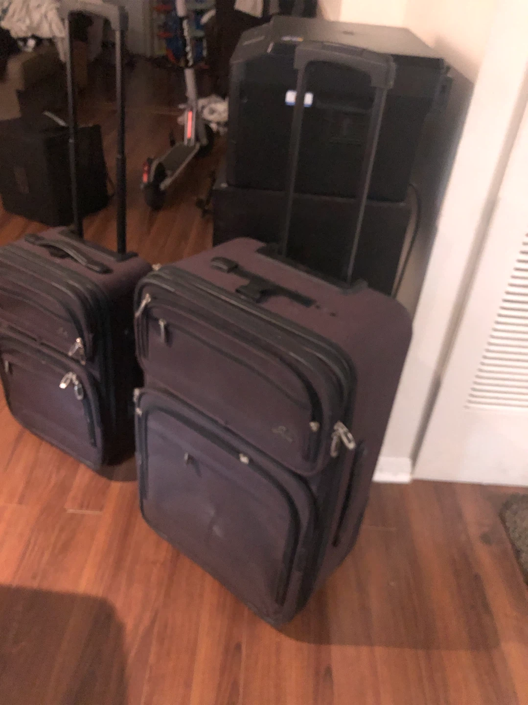 Skyway Luggage Suitcase