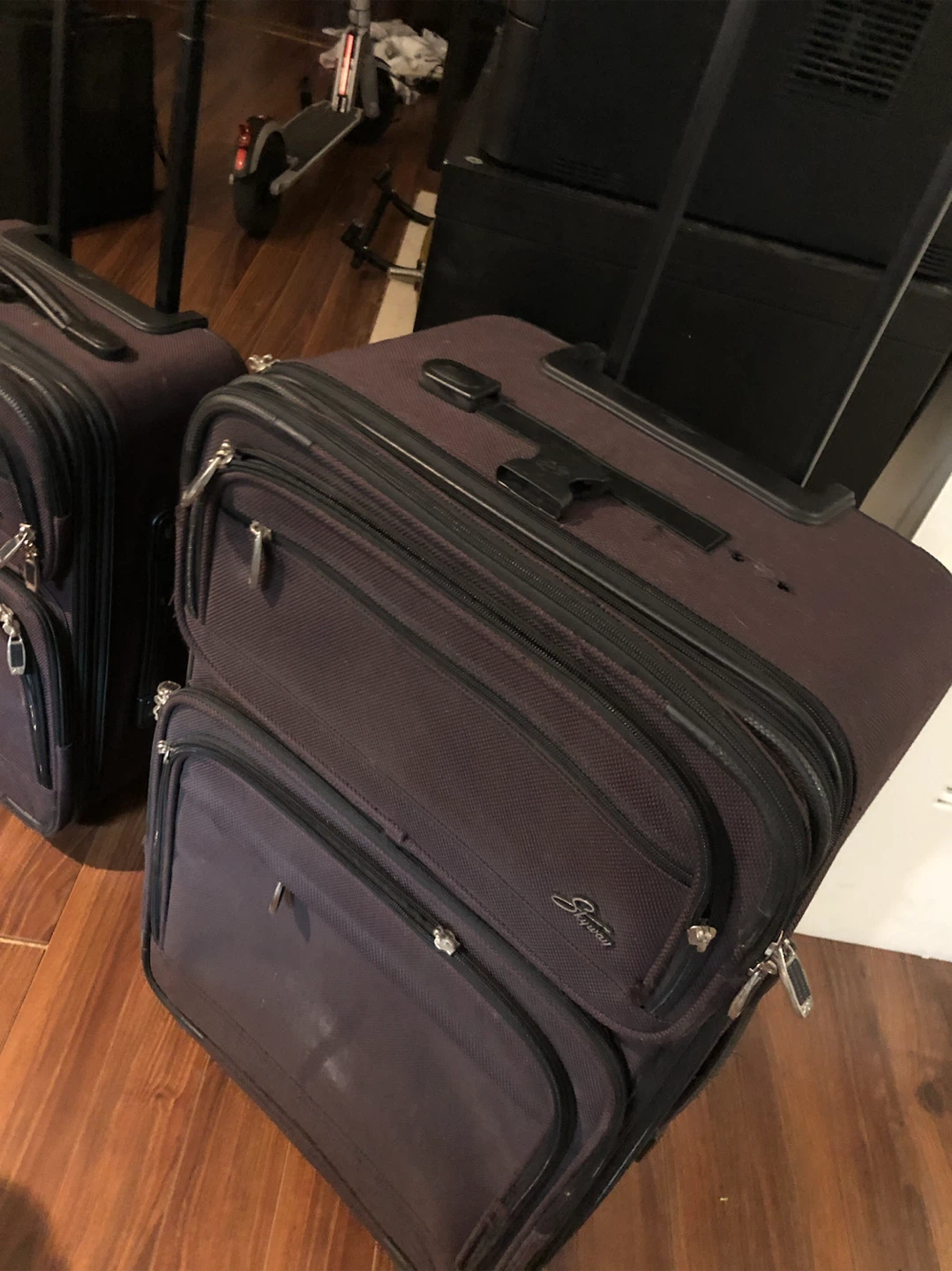 Skyway Luggage Suitcase - photo 3
