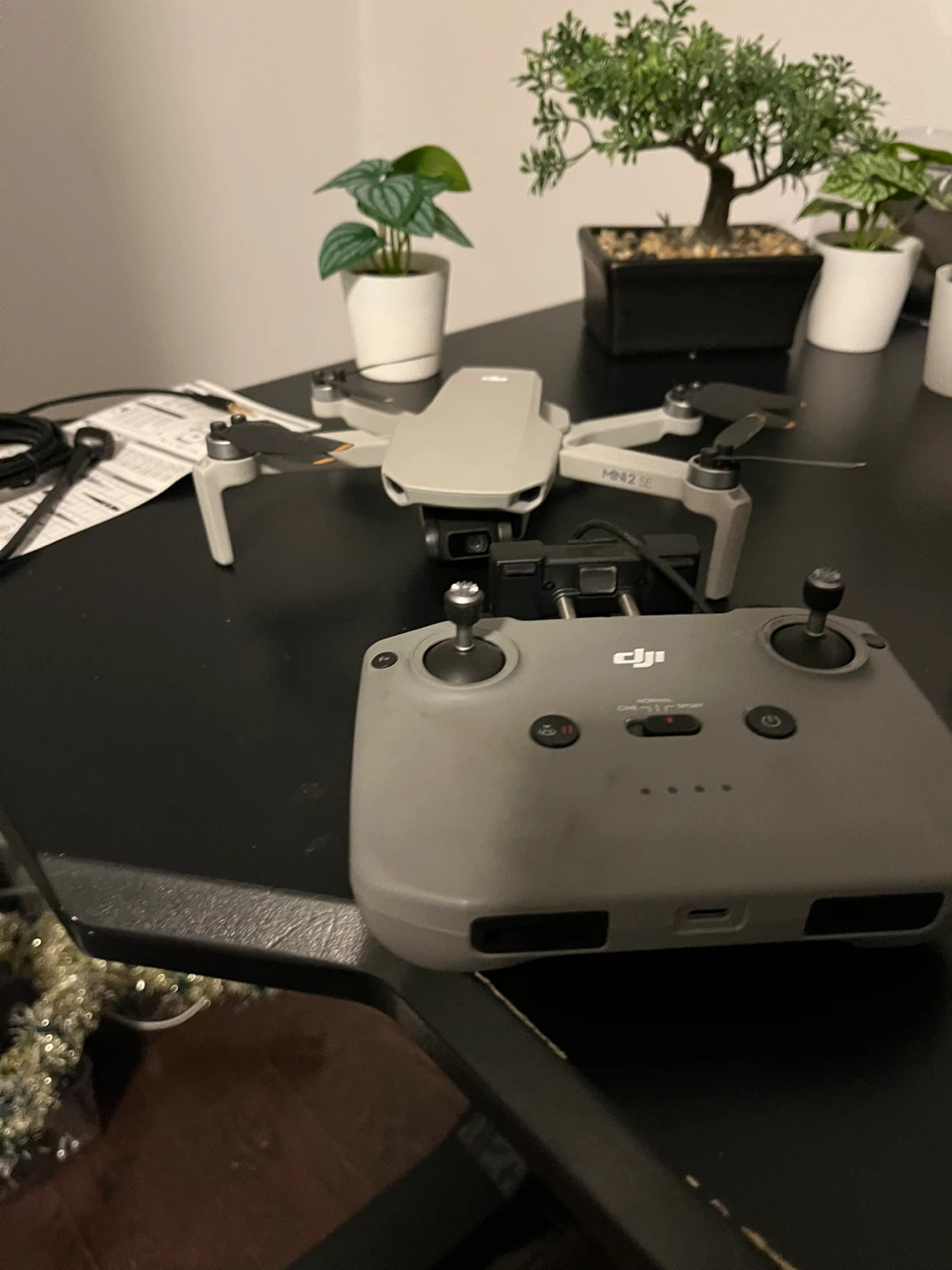 DJI Mini 2 SE Drone with Controller - photo 2