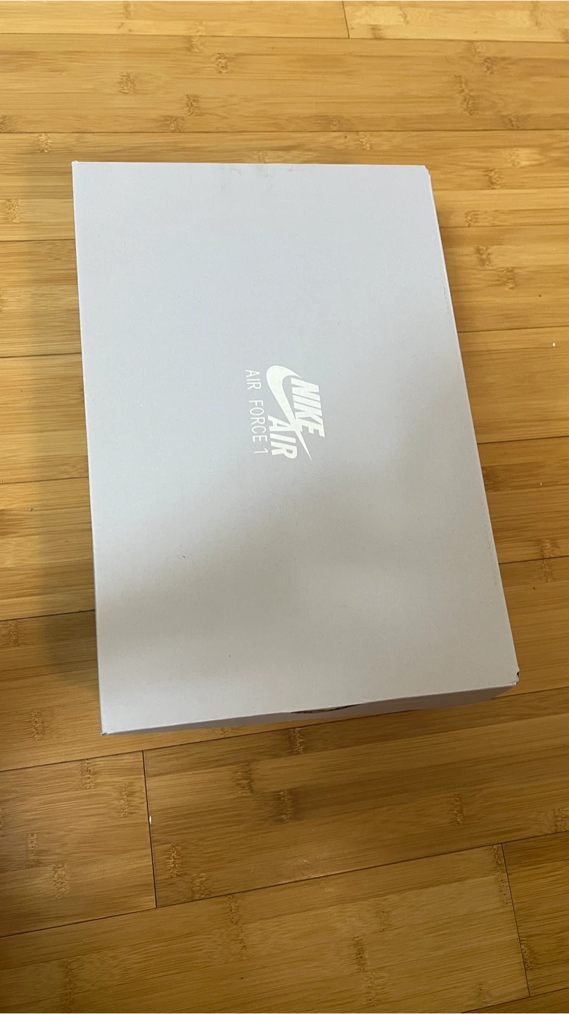 Nike Air Force 1 Triple White - photo 4