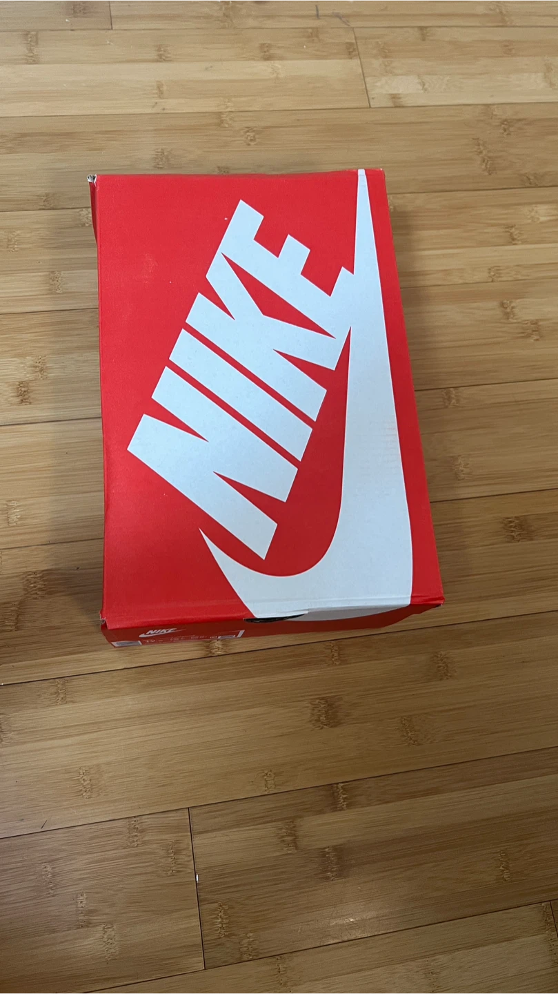 Nike Zoom Vomero 5 Black Sneakers - photo 4