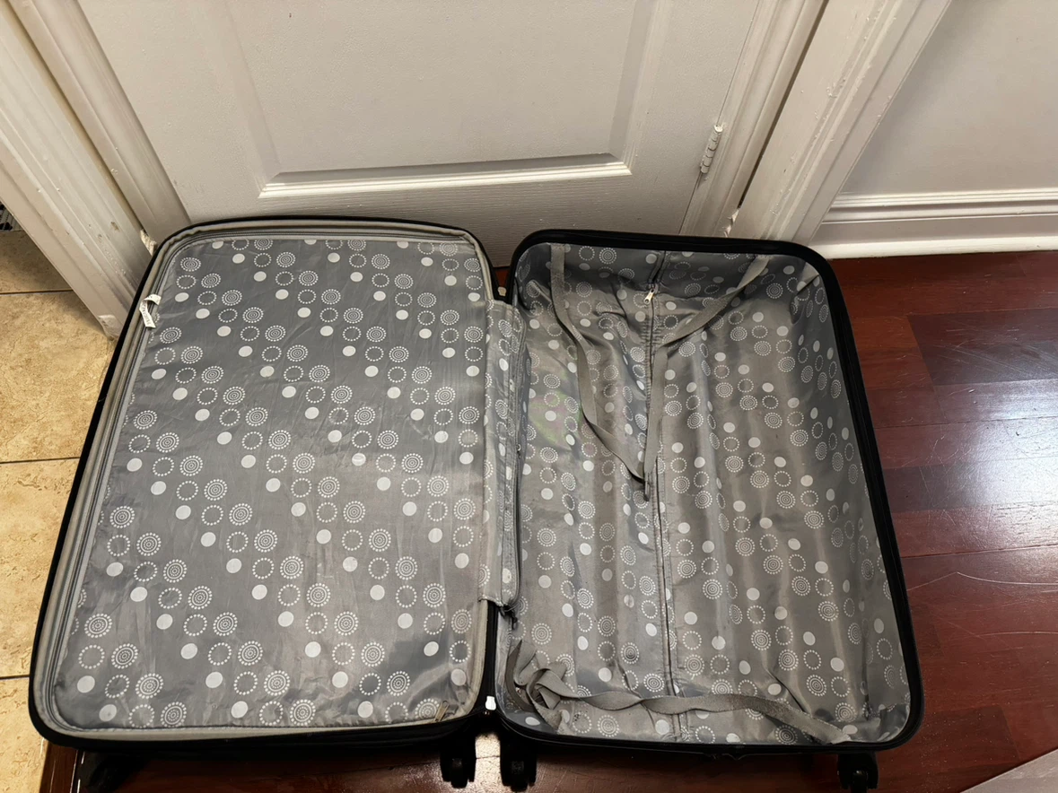 Rockland Purple Hard-Shell Luggage - photo 4