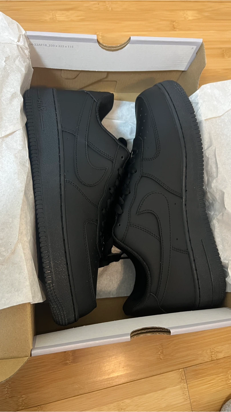 Nike Air Force 1 Black