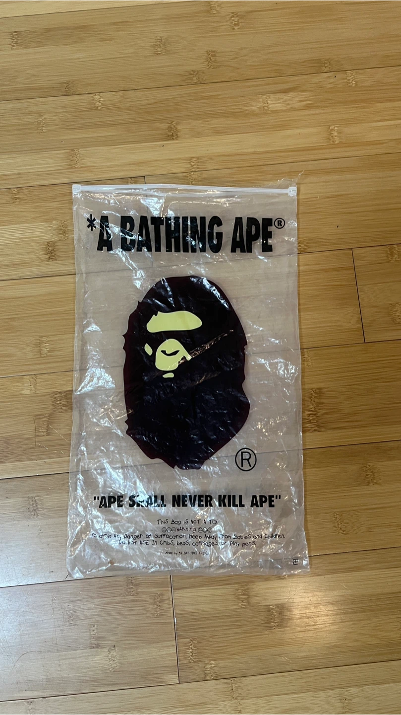 A Bathing Ape Graphic T-Shirt - photo 2