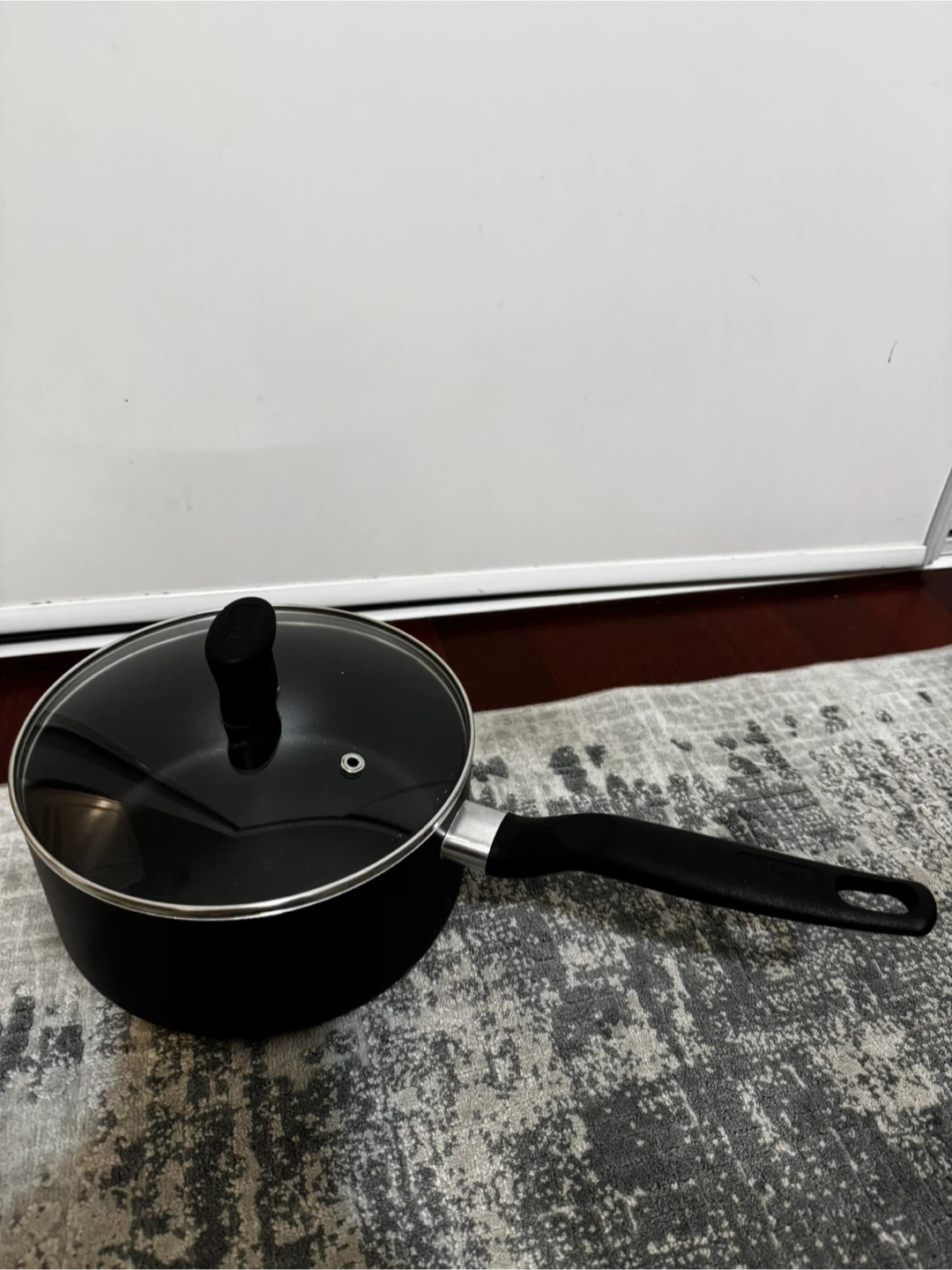 Tefal Non-Stick Saucepan with Lid