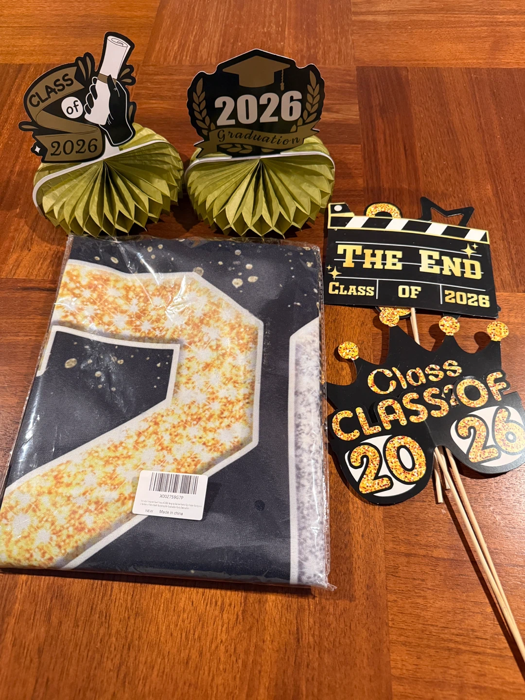 Class of 2026 Graduation Decoration Set - photo 2