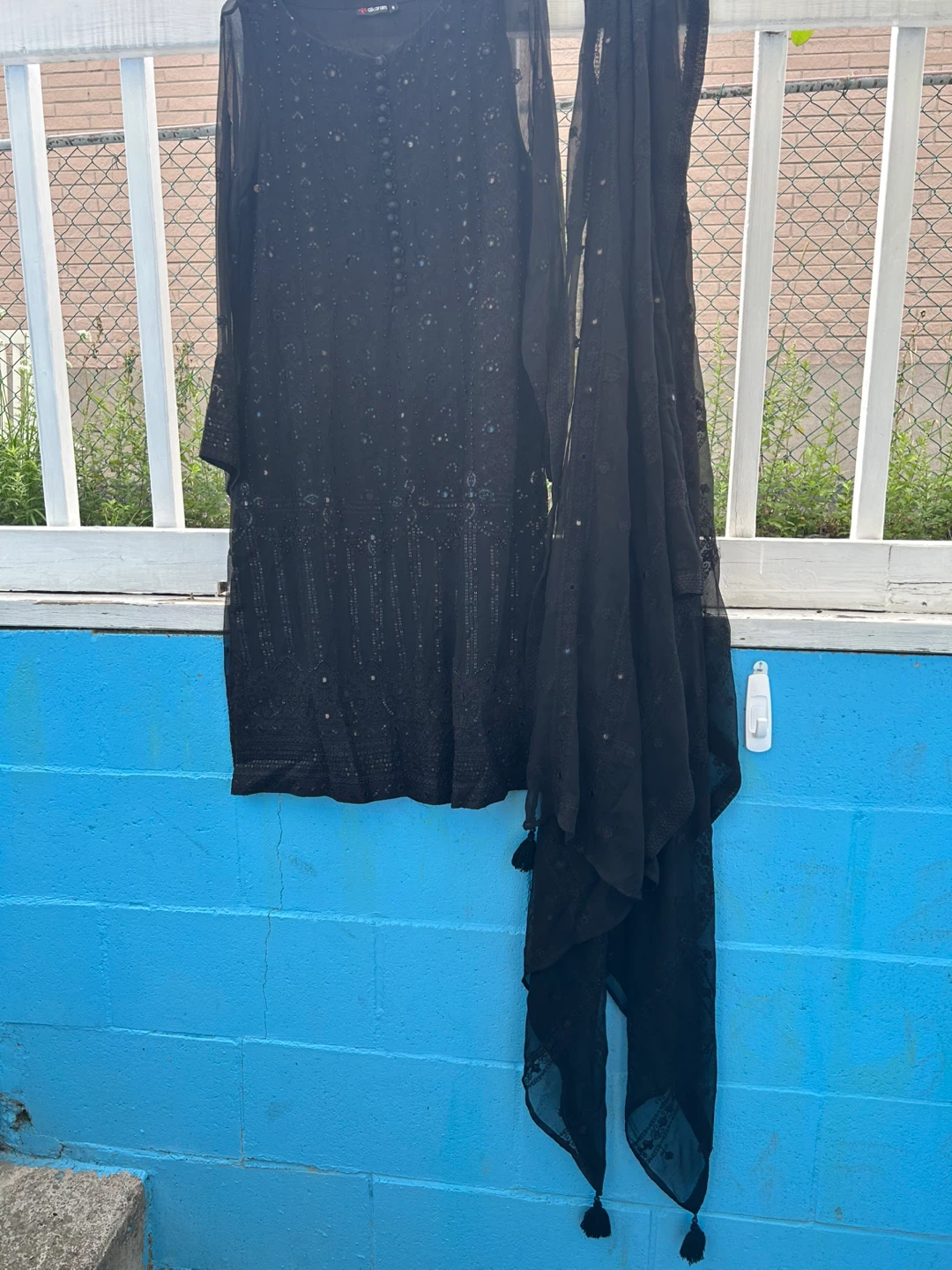 Black Embroidered Kurti with Dupatta and trouser - photo 4