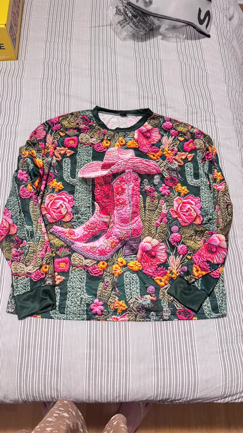 New-  Graphic Long Sleeve T-Shirt