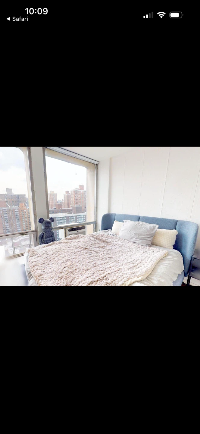 Queen bed frame - photo 3