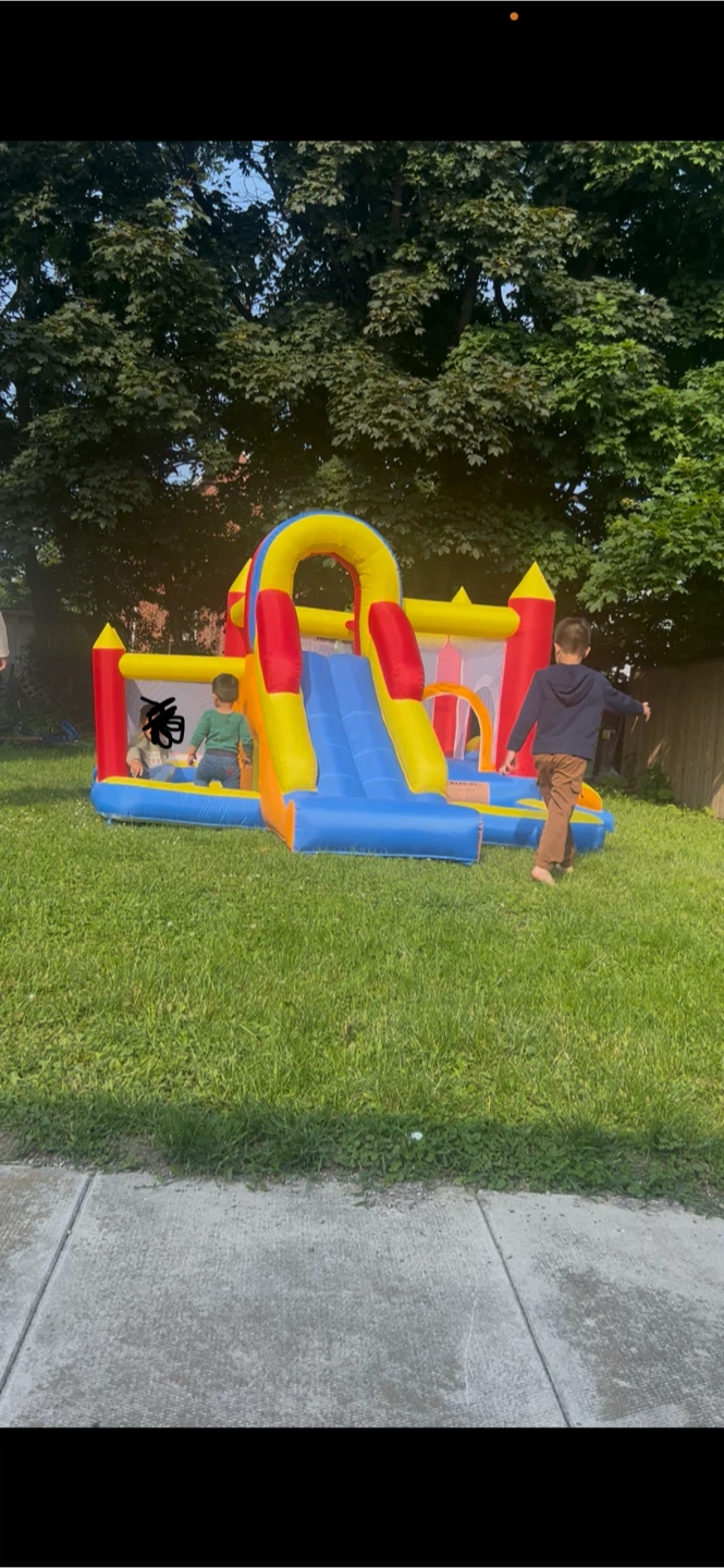 Kids Inflatable Bouncy Castle with Slide - photo 2