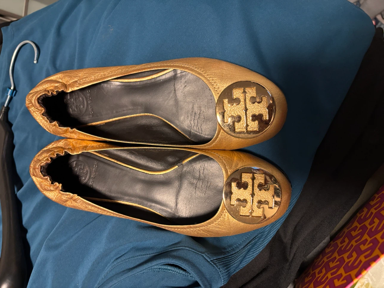 Tory Burch Distressed Leather Reva Ballet Flats Gold - photo 4