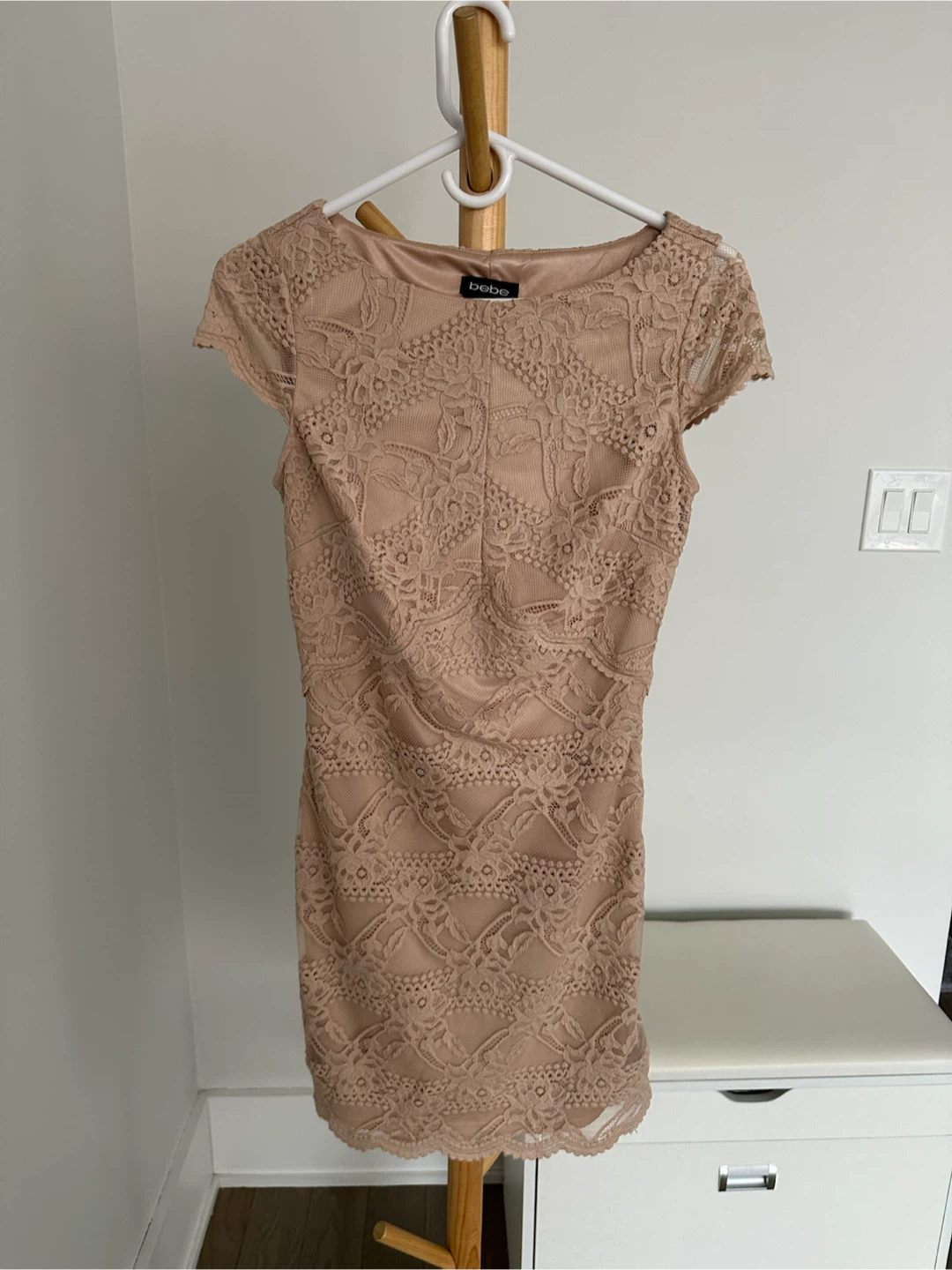 Bebe Lace Sheath Dress - photo 2