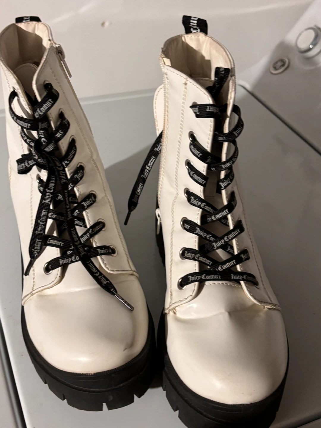 Juicy Couture White Lace-Up Boots - photo 2