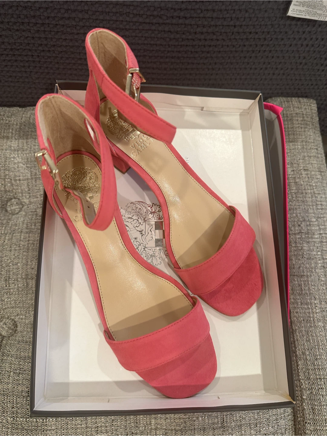 Vince Camuto VC-Sassetta Sandals Size 8M Soft Pink - photo 2