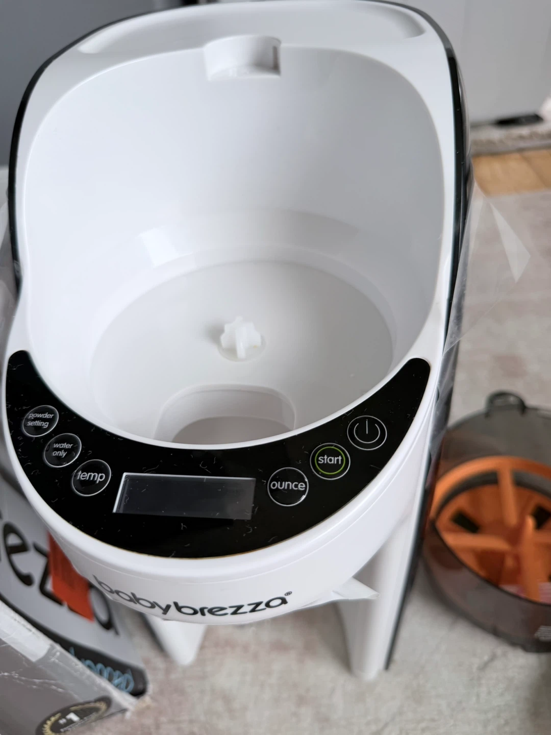 Baby Brezza Formula Pro Advanced - photo 3