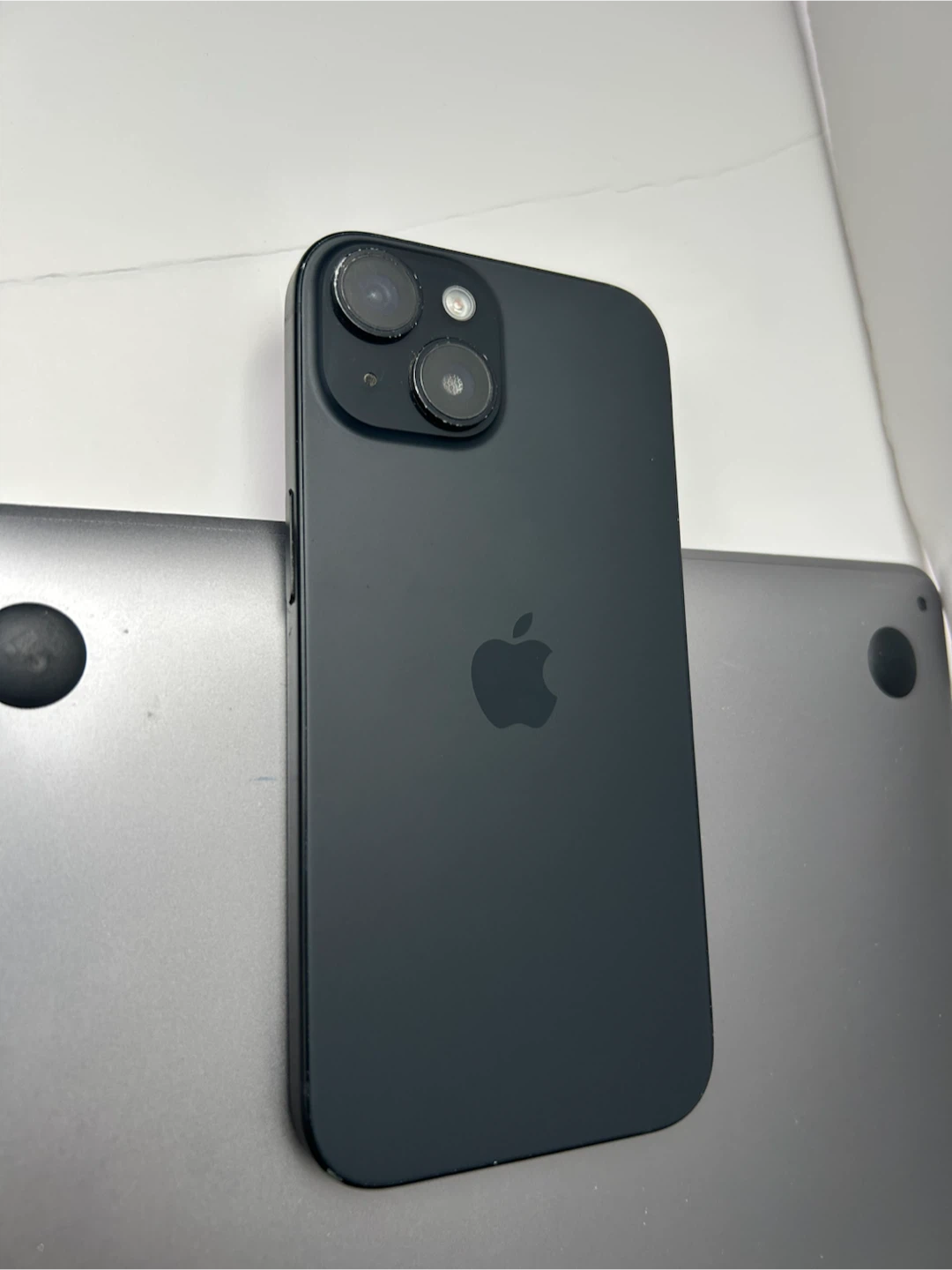 (CAN DELIVER) iPhone 15 128GB Unlocked - photo 2