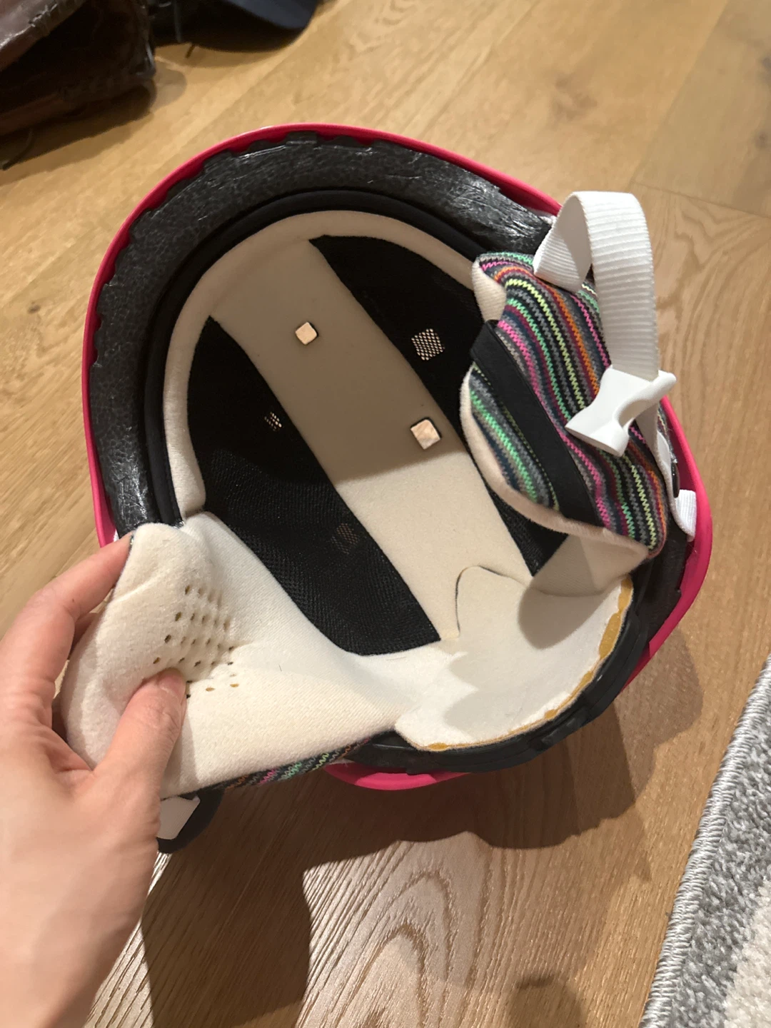 Pink Ski Helmet - photo 2