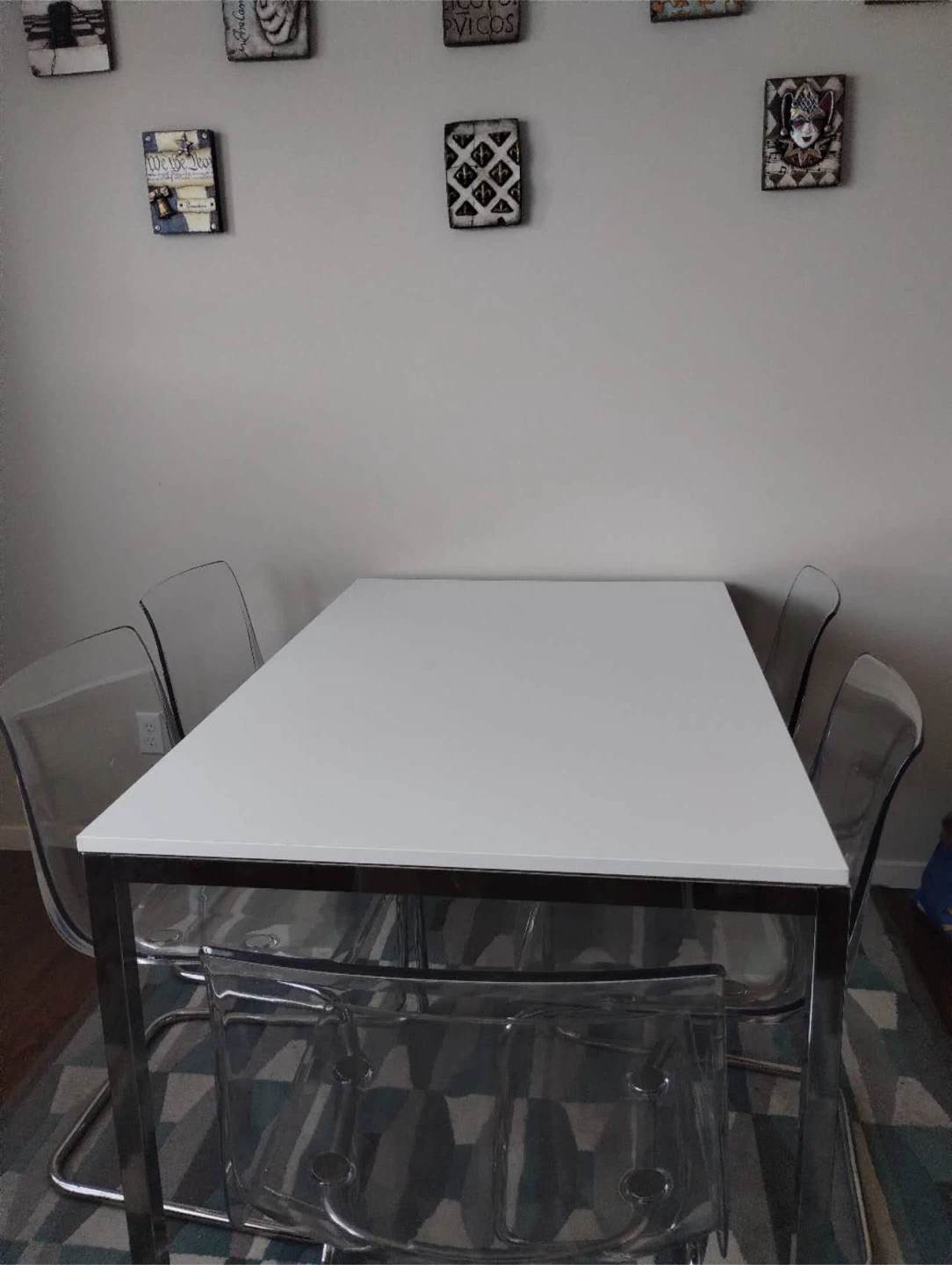 Modern Dining Table with Clear Chairs - photo 2