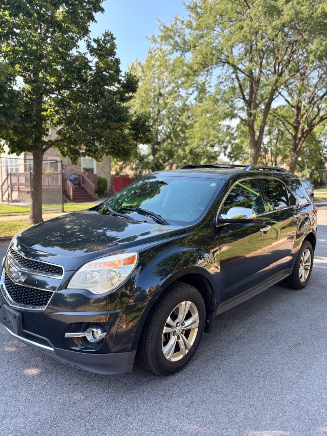 Black Chevrolet Equinox - photo 2