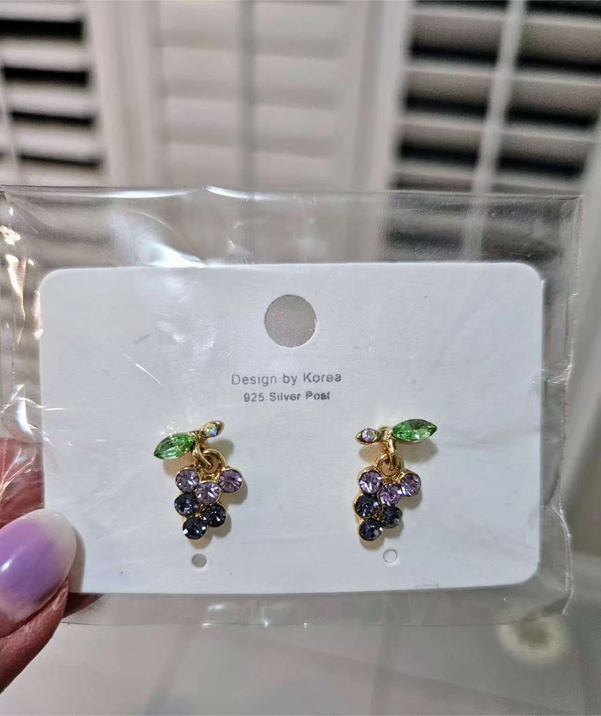 Grape stud earrings - NEED TO SELL EVERYTHING