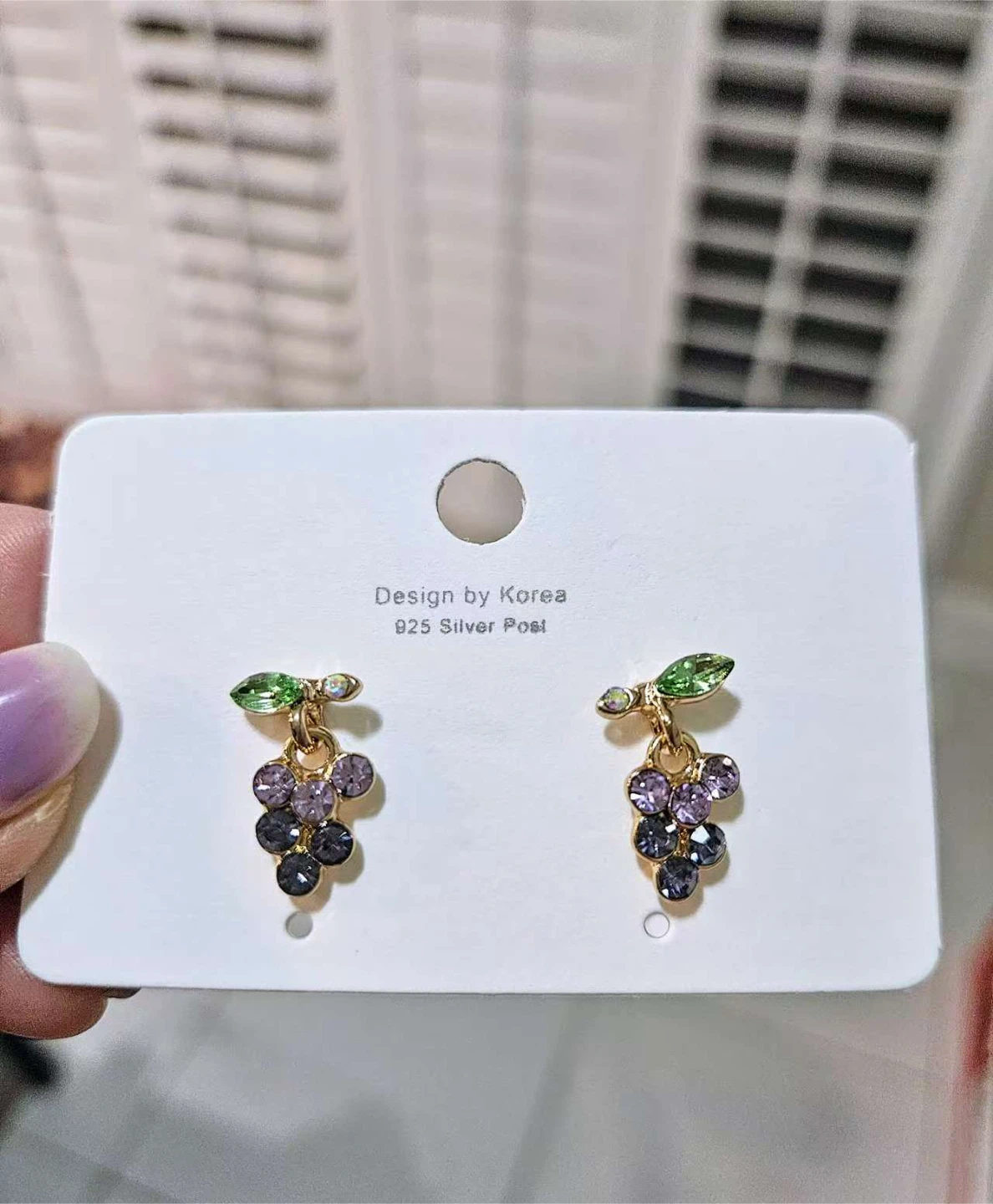 Grape stud earrings - NEED TO SELL EVERYTHING - photo 3