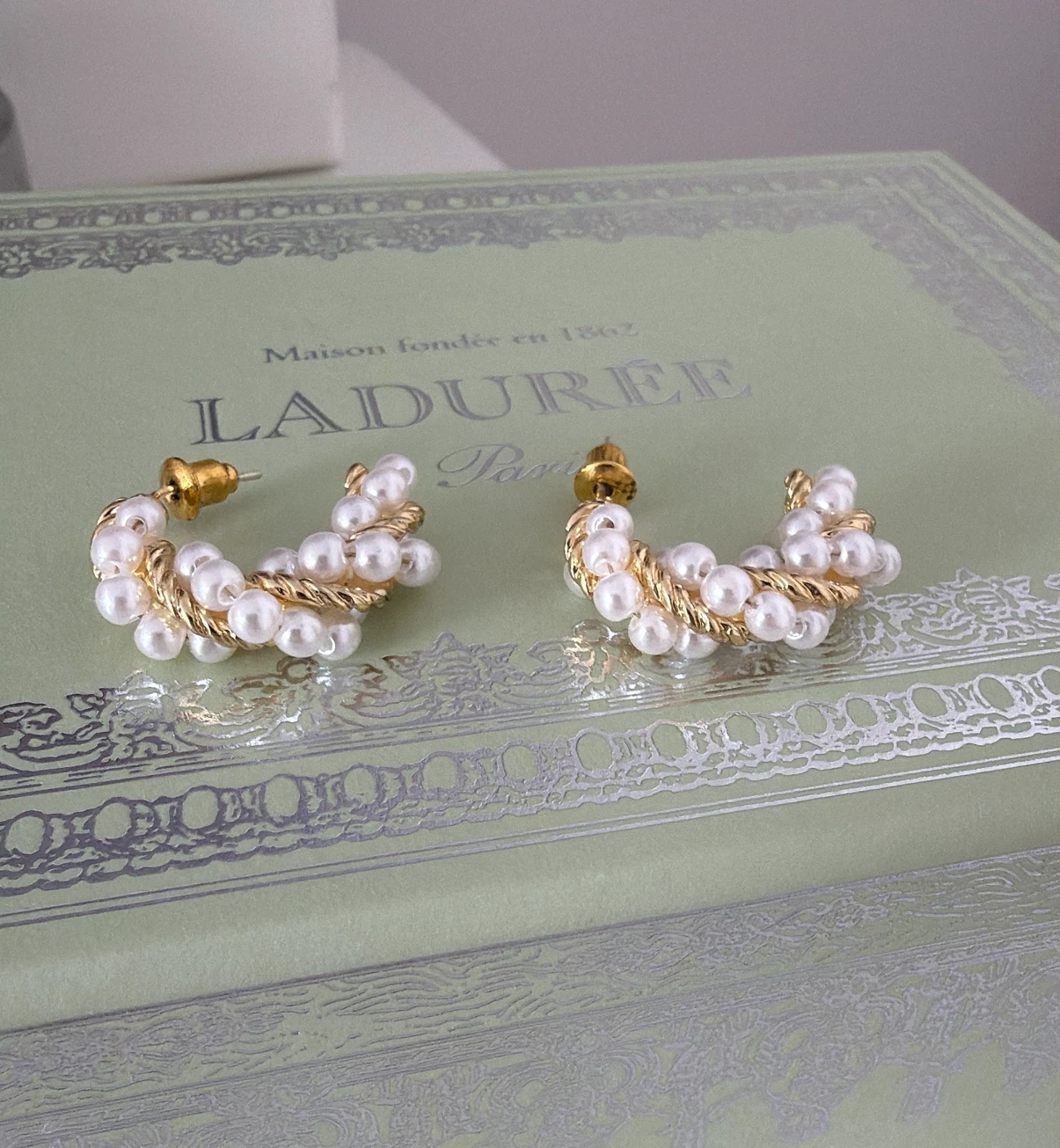 Pearl ring earrings