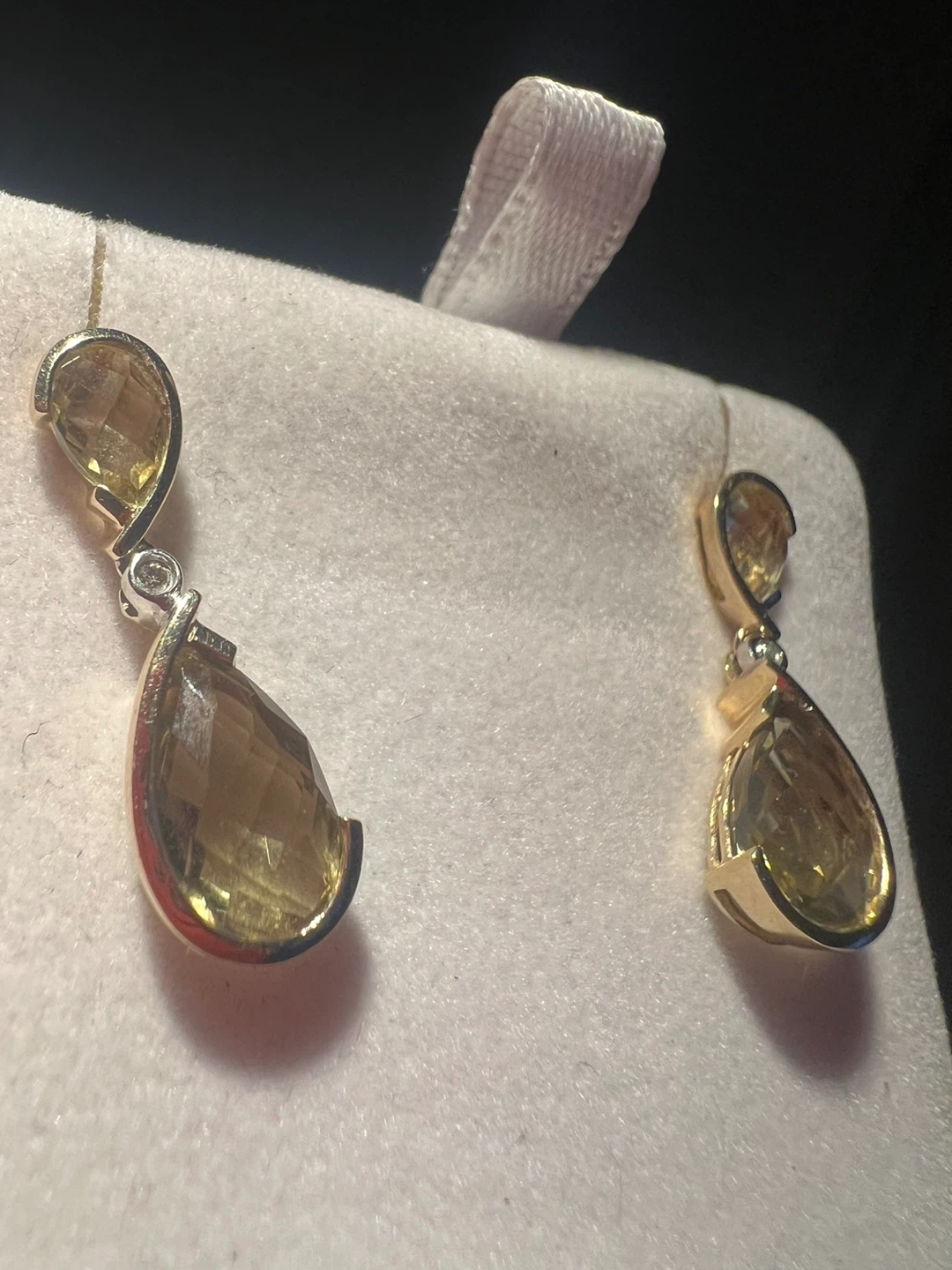 10 k Gold and Citrine Drop Earrings - photo 2