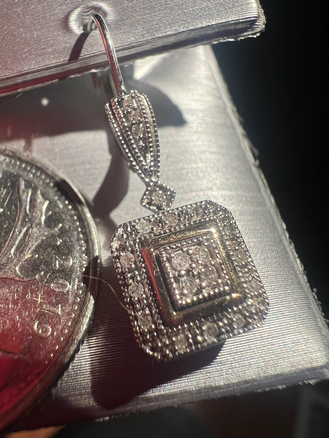 10 k square drop diamond earrings