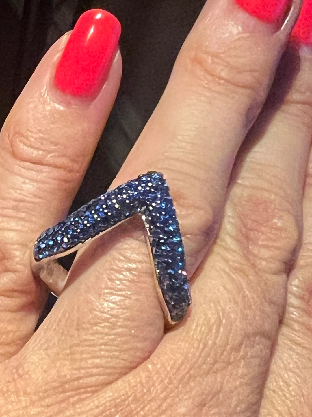 V-shaped blue crystals silver 925 ring - photo 4