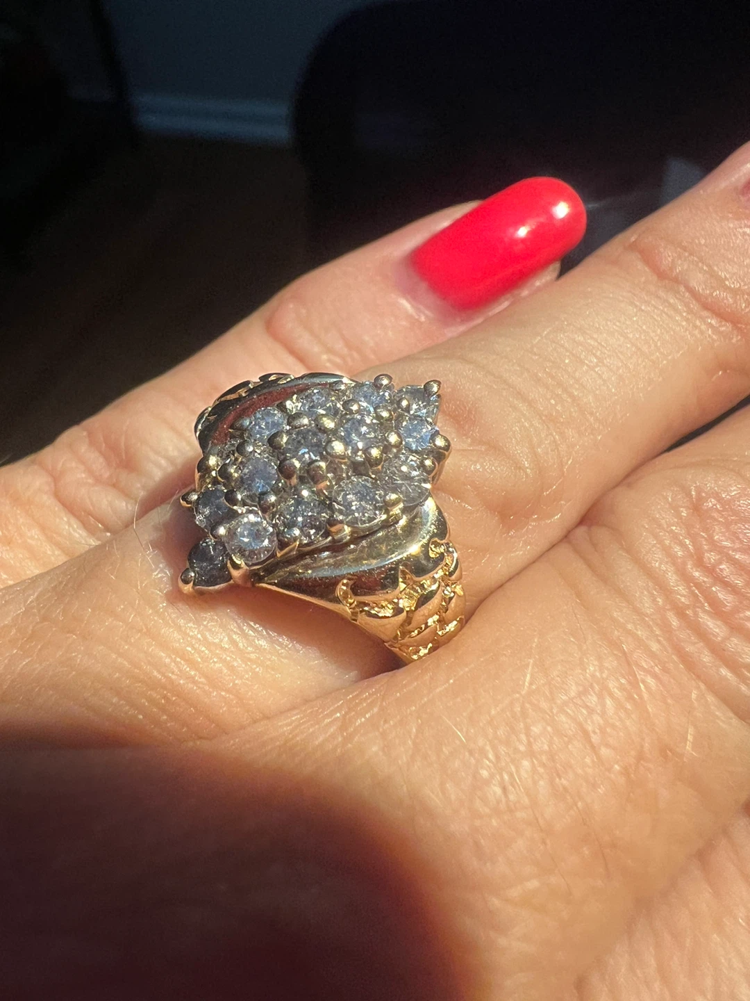 10 k Gold Cluster Diamond Ring 1.00 CTW