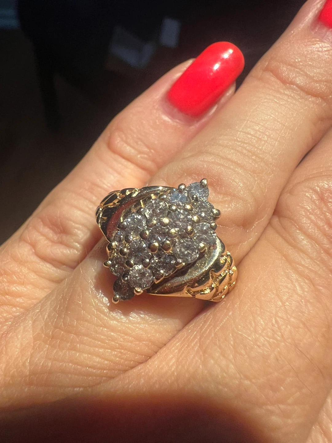 10 k Gold Cluster Diamond Ring 1.00 CTW - photo 2