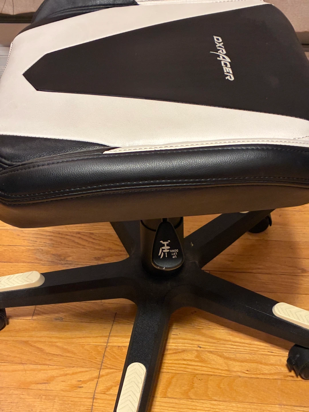DXRacer Gaming Chair Footrest / Ottoman – Adjustable - photo 3
