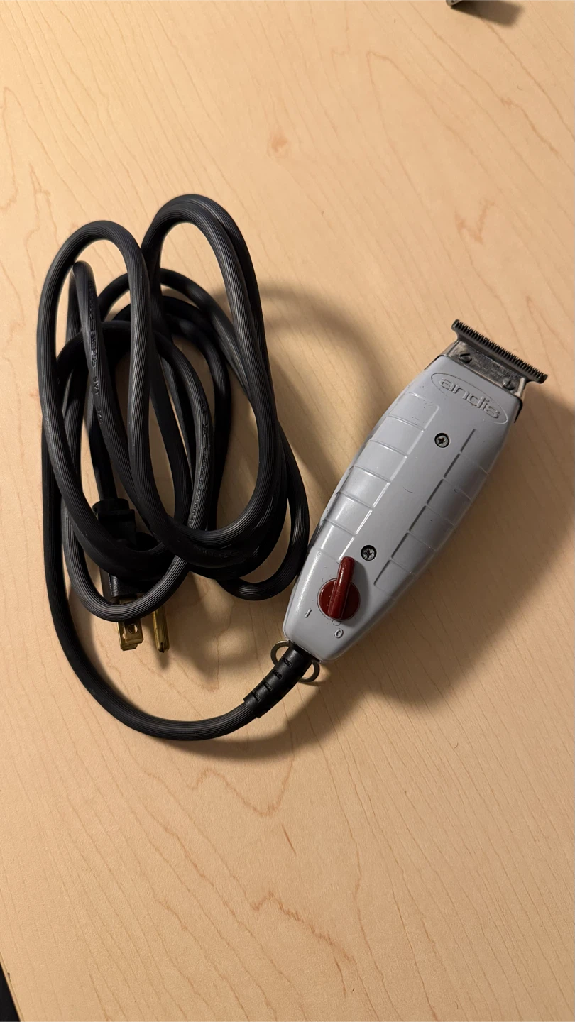 Andis T-Outliner | Professional corded hair trimmer