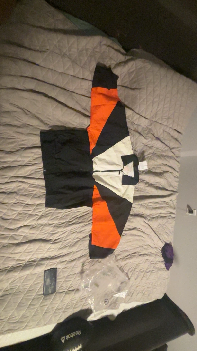 Puma Colour-Block Windbreaker Jacket - photo 3