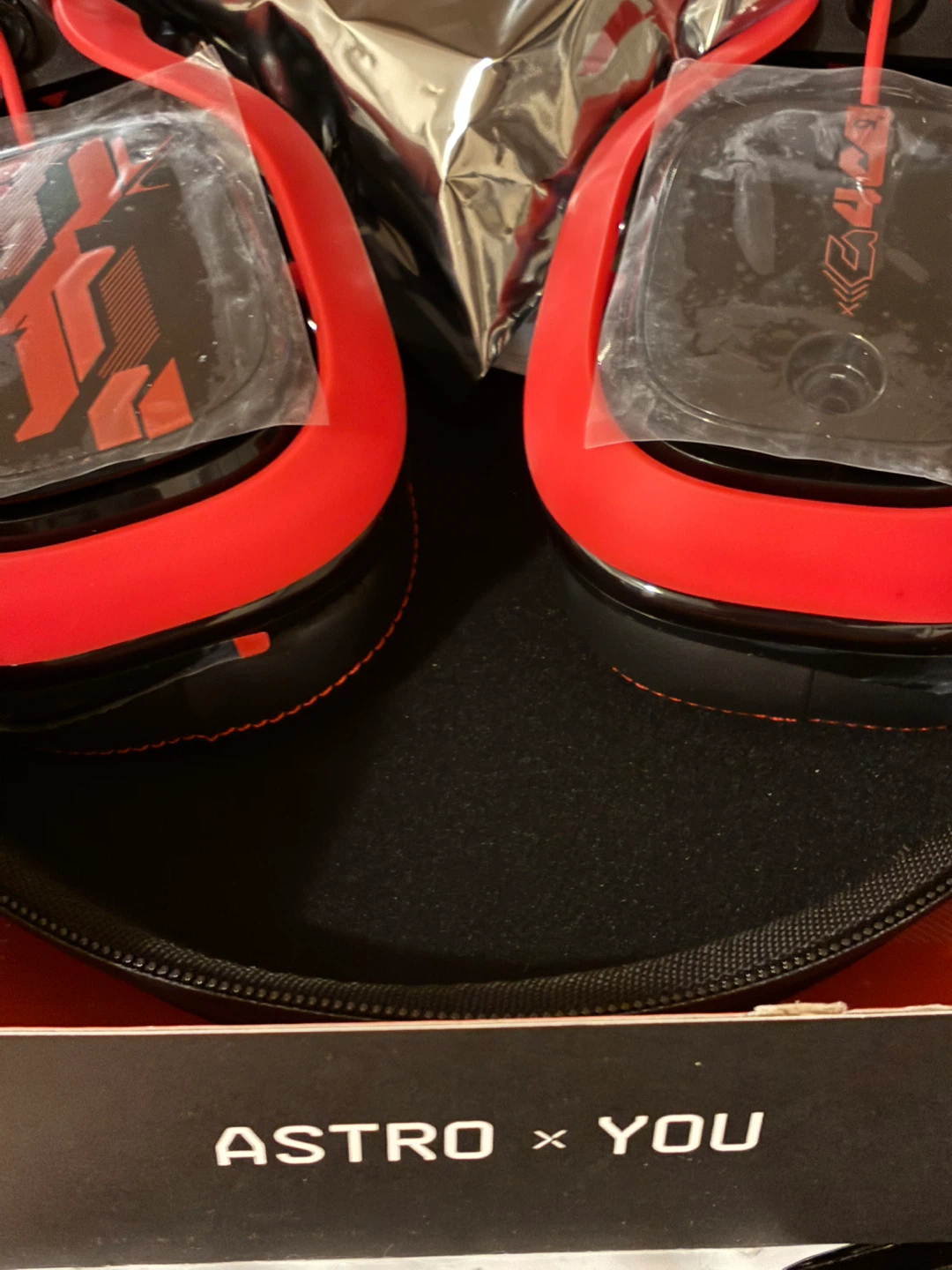 ASTRO.ID A40 TR Custom Gaming Headset + Case & Box - photo 5