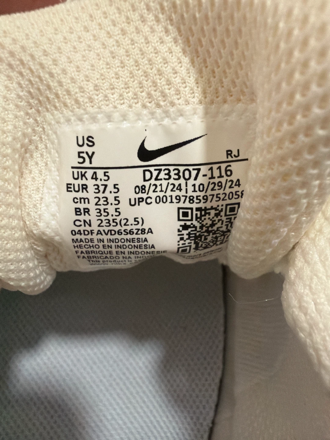 Nike Air Max sneakers, light blue and white, US 5Y - photo 2