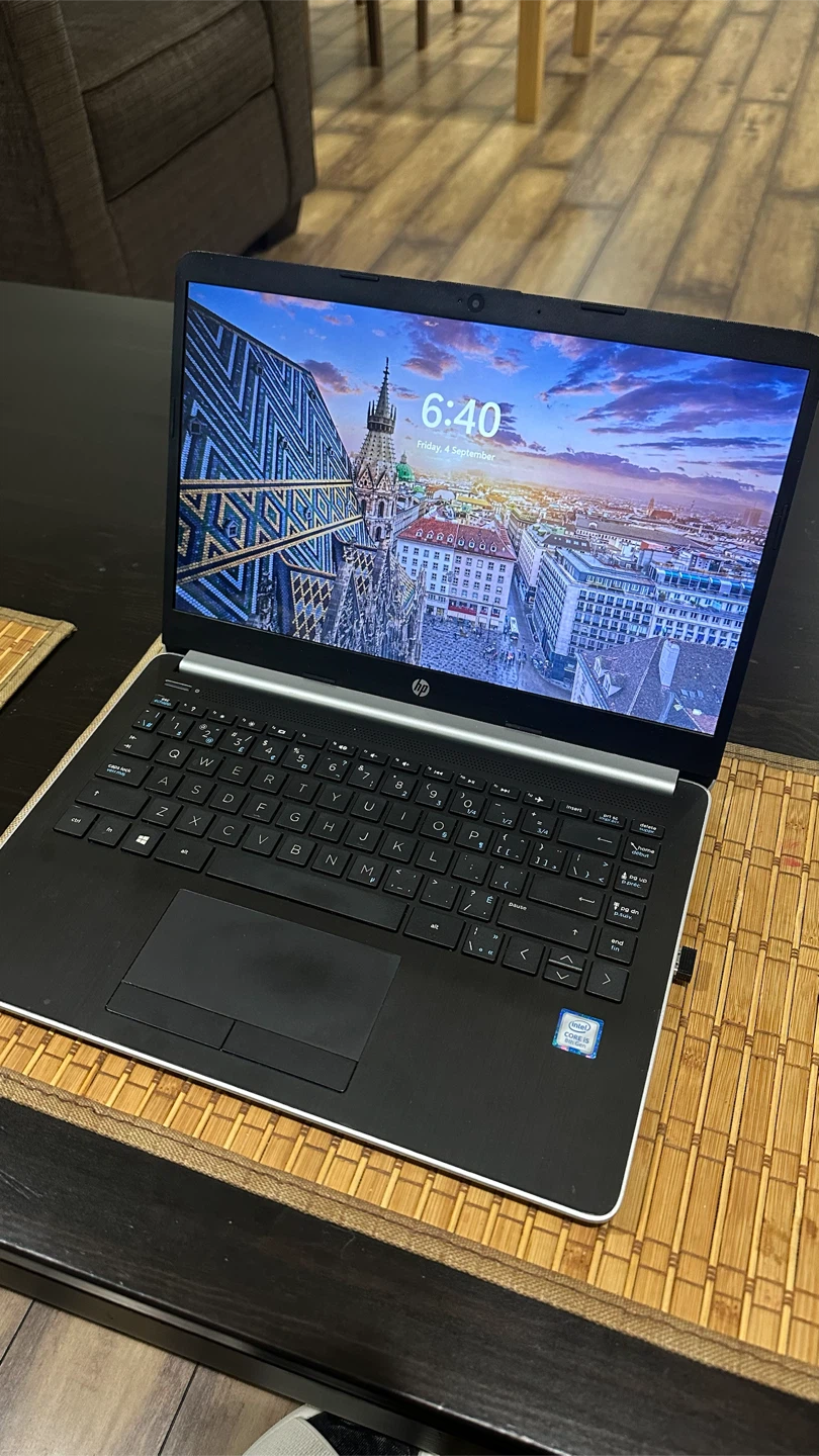HP Intel Core i5 Laptop