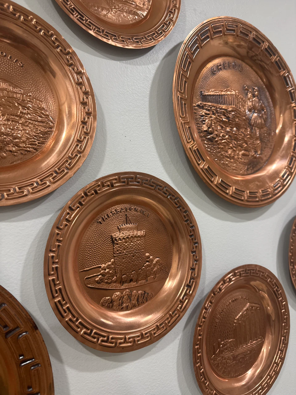 Set of 11 Copper Decorative Plates - Greek Landmarks - photo 3