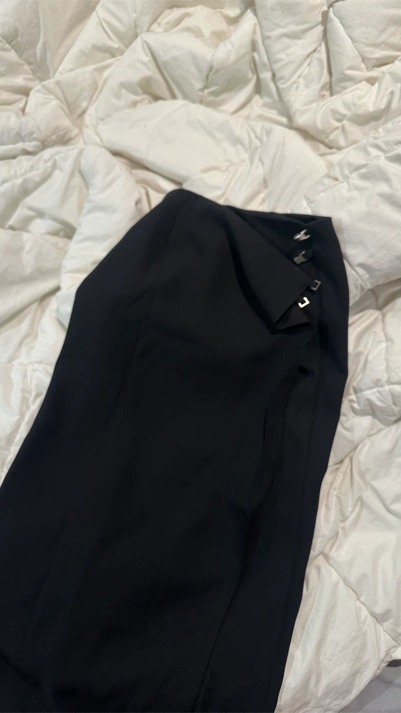 Classique Collection Black Wrap Skirt - photo 4