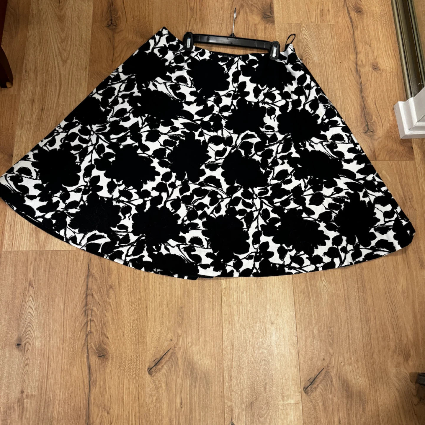 Lafayette 148 New York floral skirt - photo 3