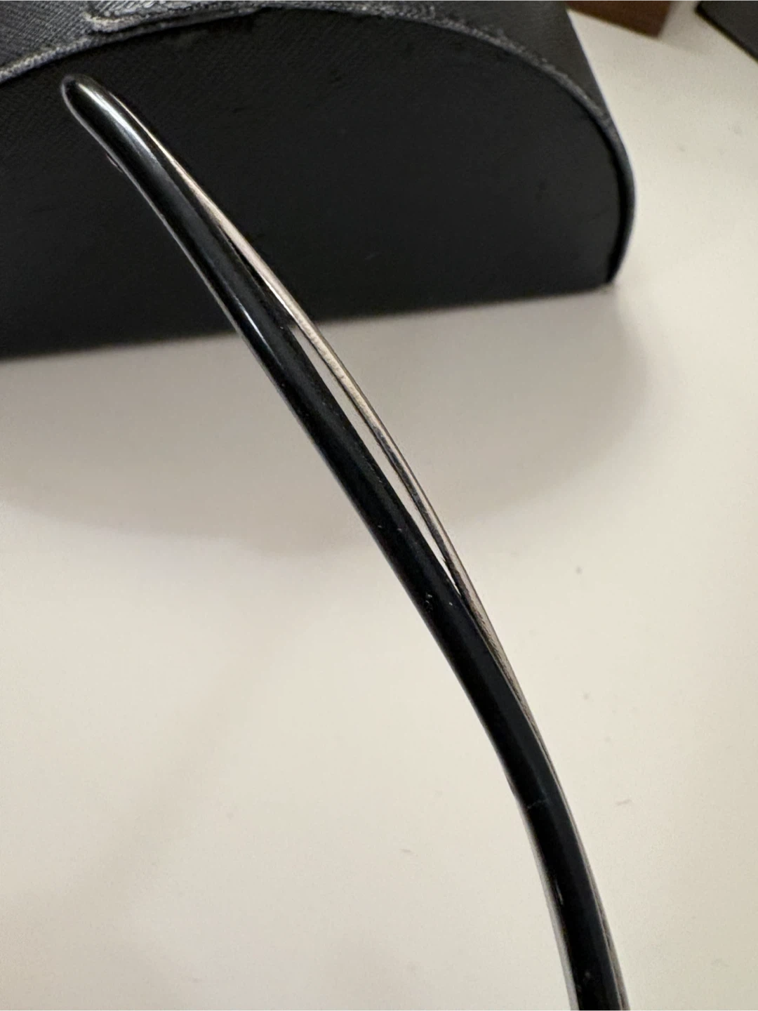 Prada Black Sunglasses with Case (authentic) - photo 5