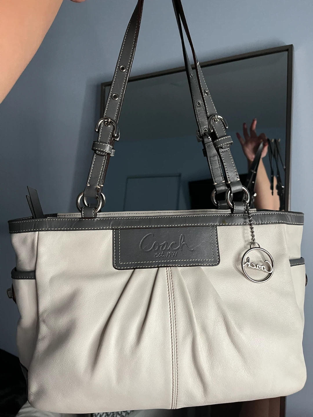 Coach Leather Shoulder Bag