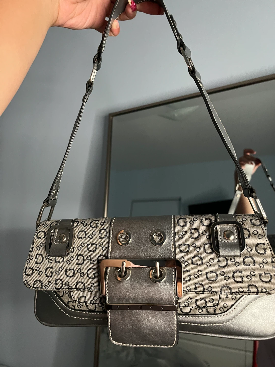 Vintage Guess Shoulder Bag