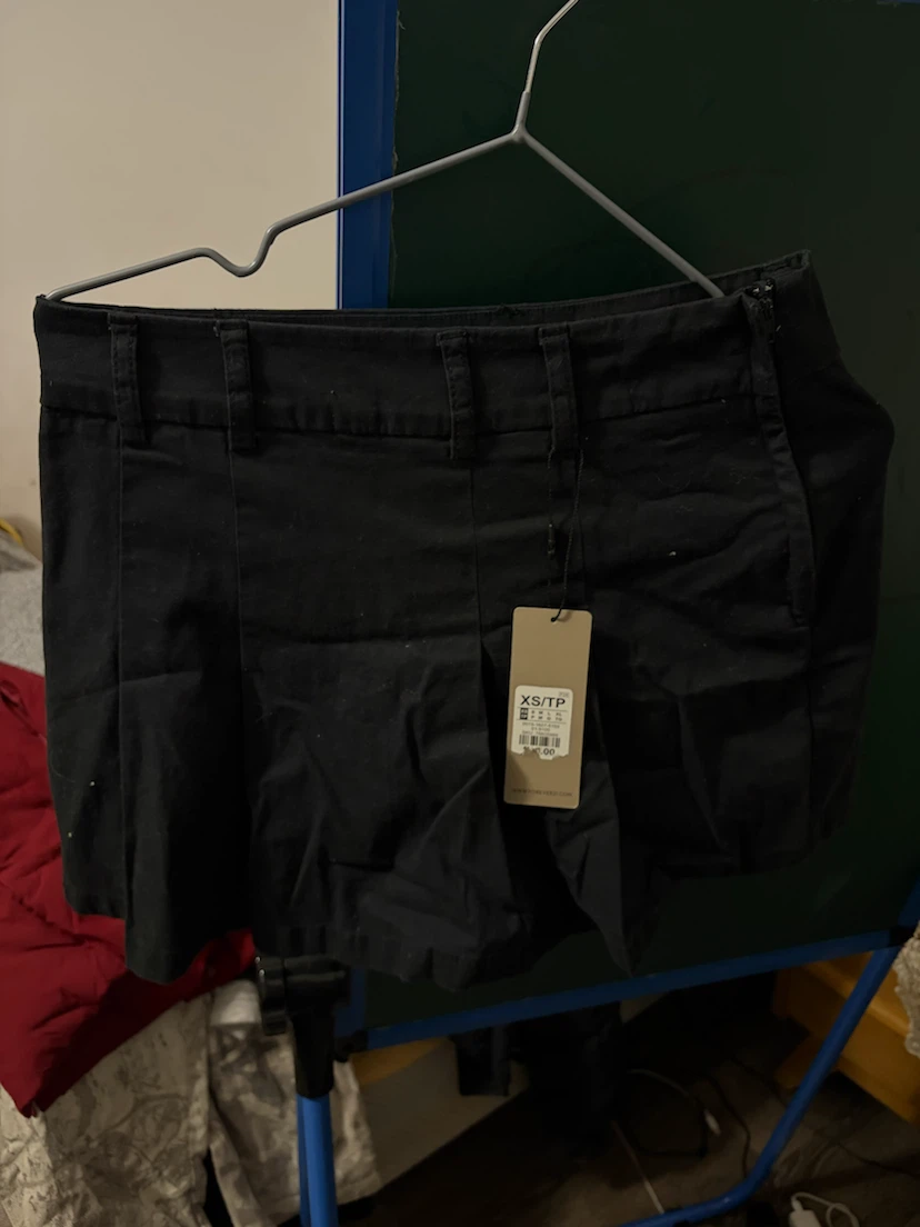 Forever 21 Black Shorts XS