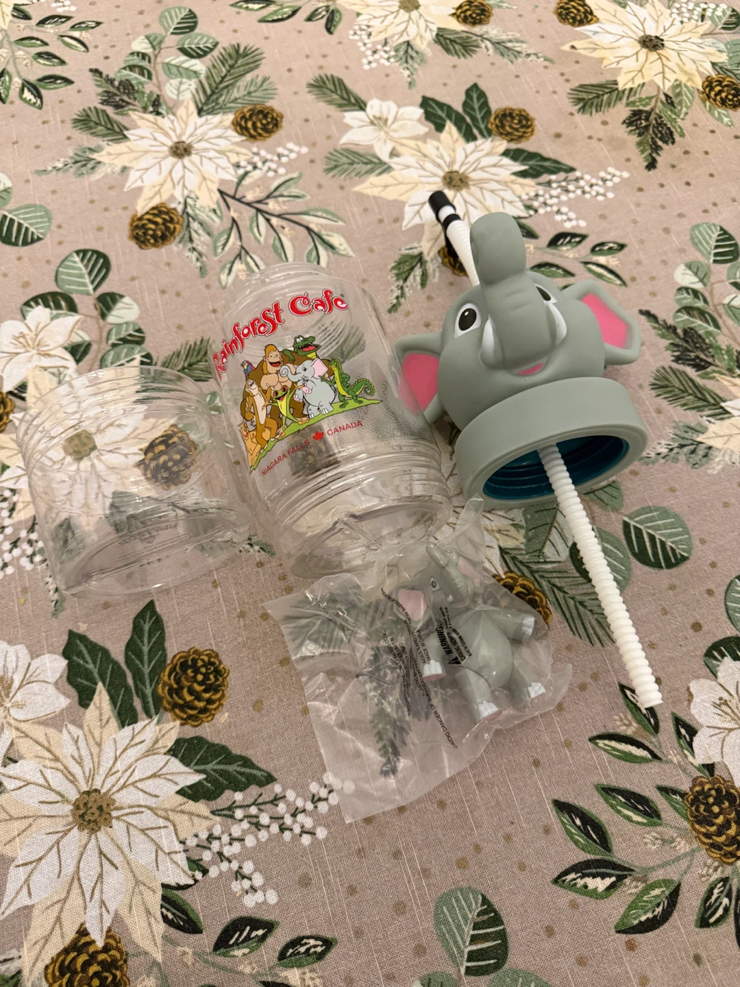 Rainforest Cafe Elephant Tumbler with Straw - photo 2