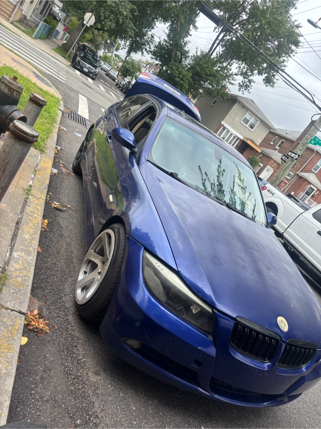 Blue BMW 3 Series Sedan - photo 2
